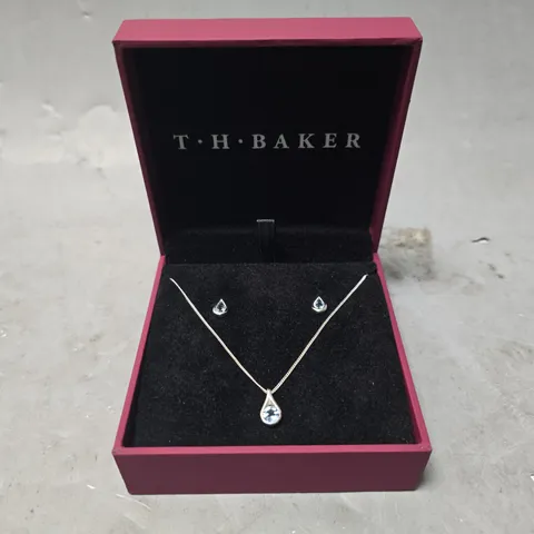BOXED T H BAKER EARRINGS & PENDANT NECKLACE 