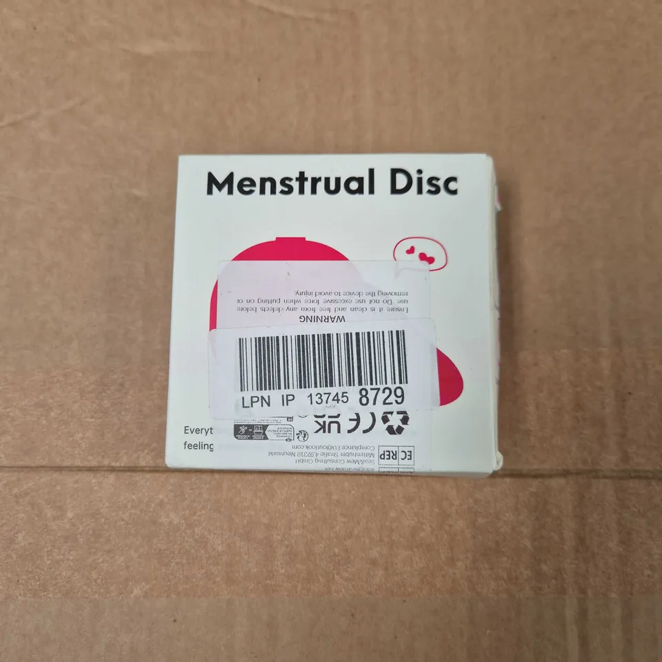 APPROXIMATELY 14 ASSORTED ITEMS INCLUDING MENSTRUAL DISC AND CLINISLEPT SKIN CLEANSER