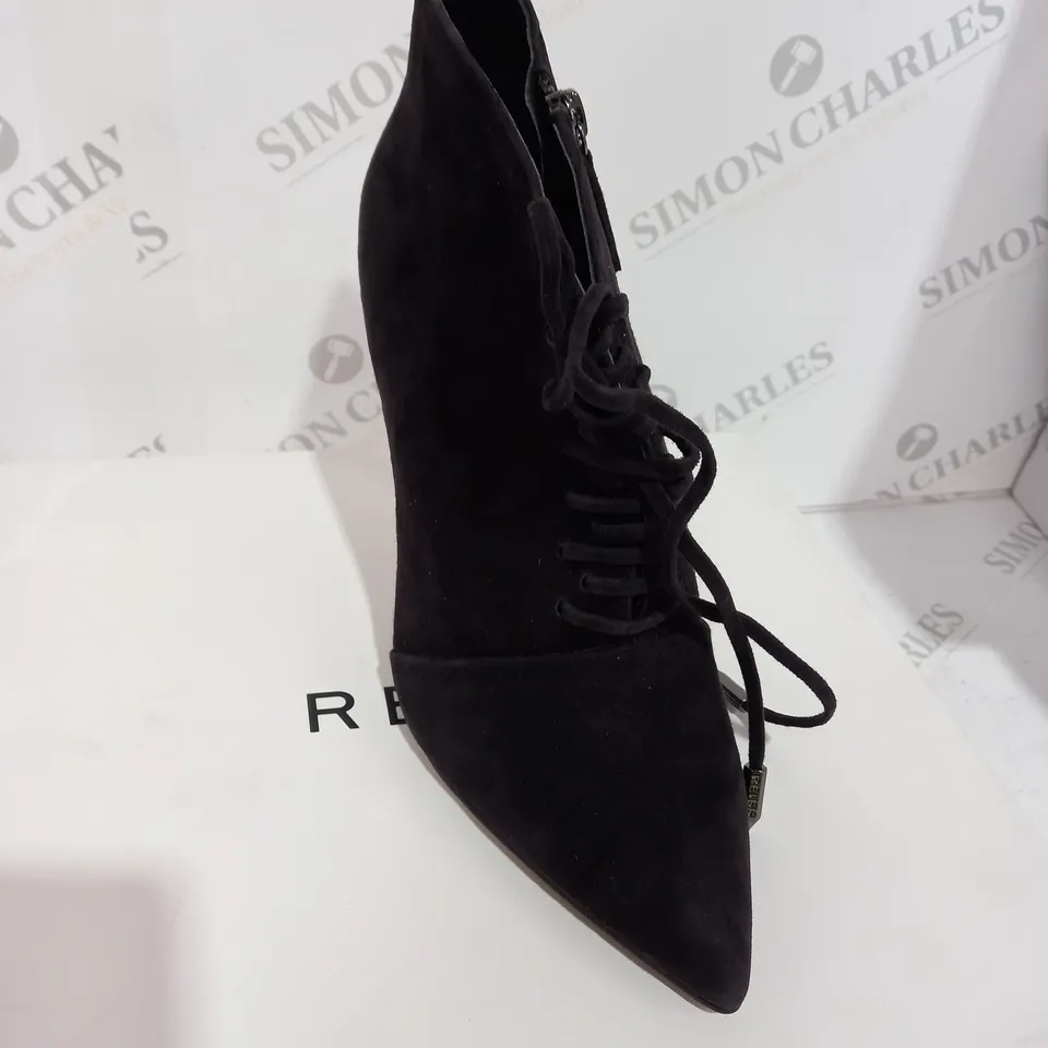 BOXED REISS SUEDE CHOCOLATE BOOT HEELS - SIZE 7