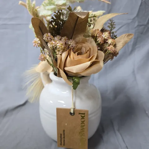 DISTINCTIVE HOME ACCENTS DRIED FLORAL ARRANGEMENT IN WHITE CERAMIC VASE