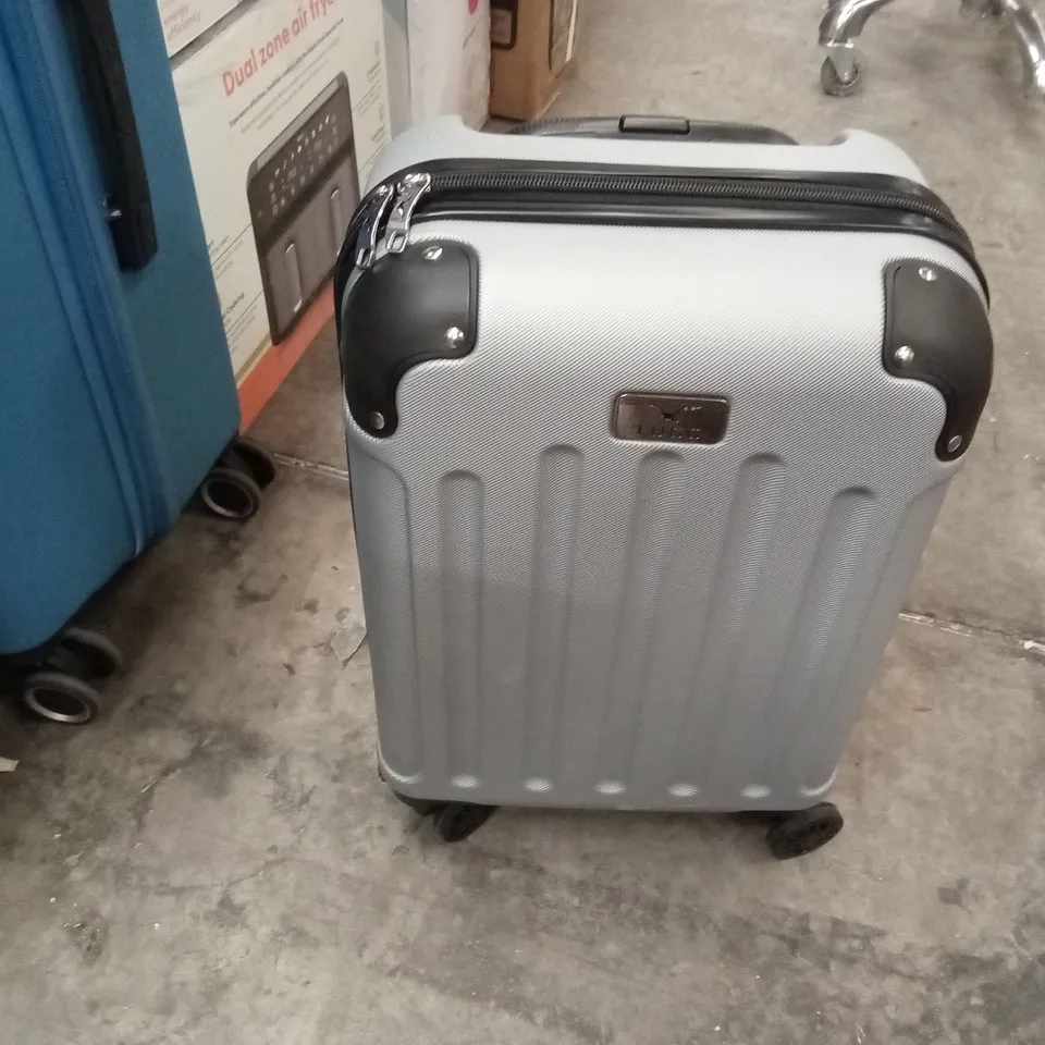 SMALL CABIN CASE SILVER & BLACK