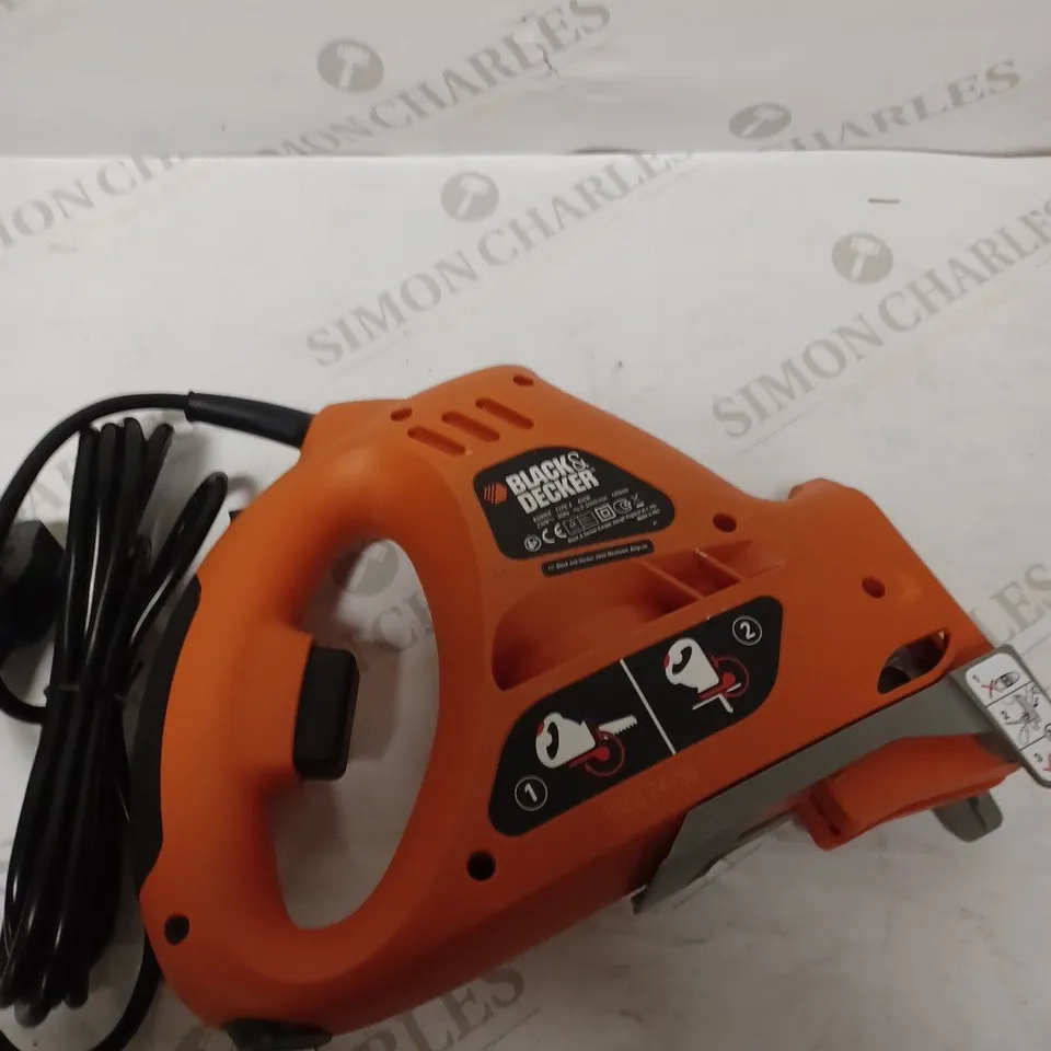 BLACK & DECKER SCORPION 400W HAND SAW 