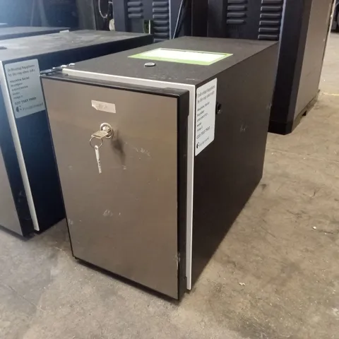 VITRIFRIGO FRIDGE UNIT