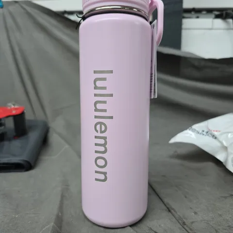 LULULEMON SPORTS BOTTLE IN PINK