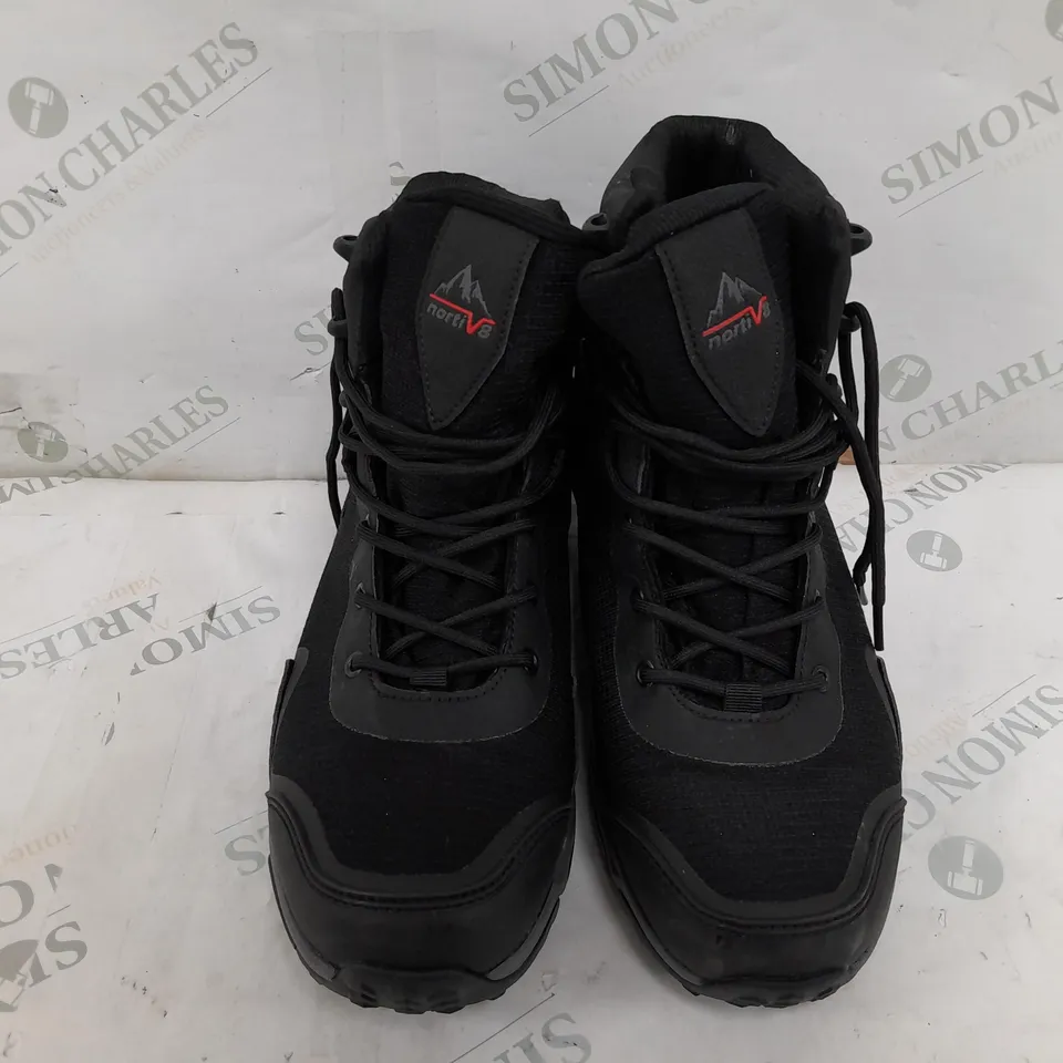 BOXED PAIR OF NORTIV8TE LACE UP BOOTS IN BLACK - UK 8
