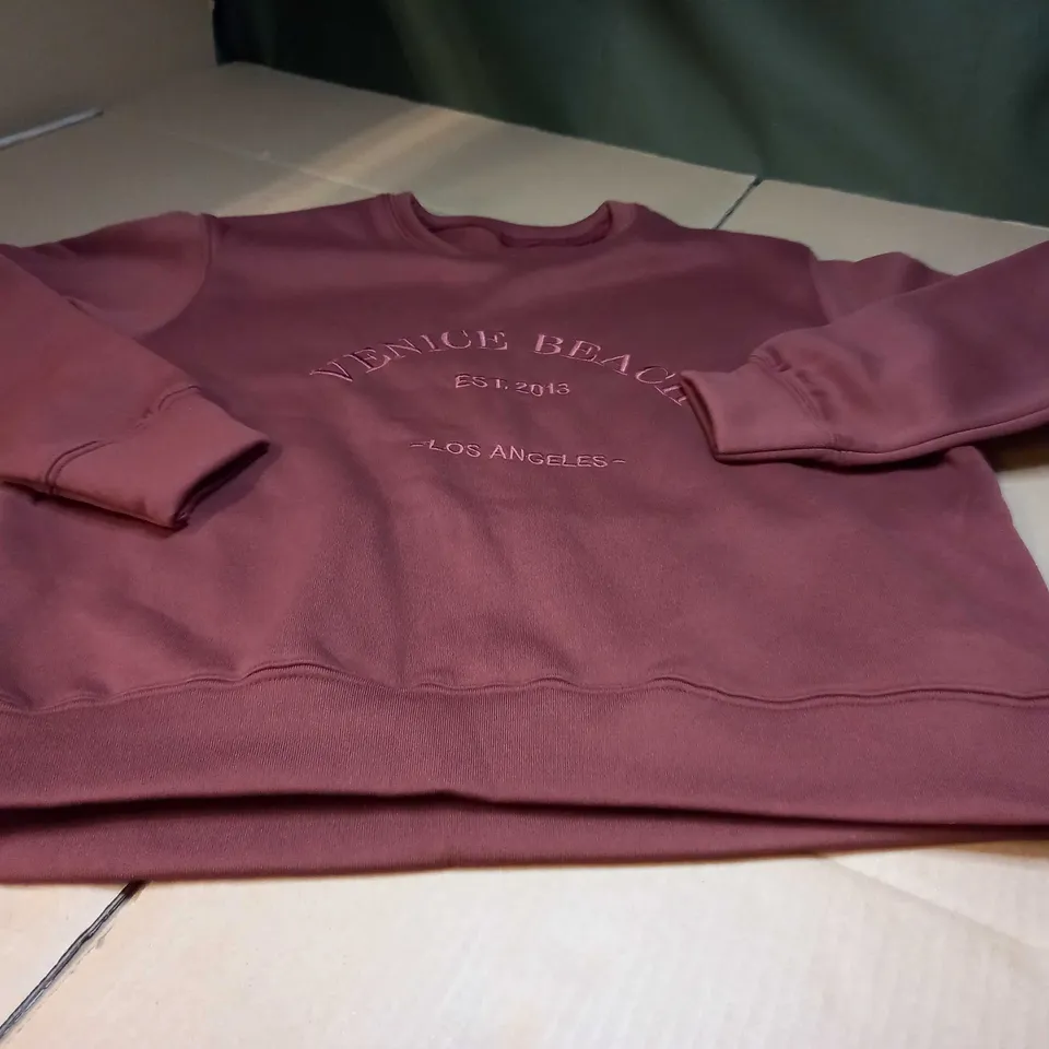 CHOCOLATE VENICE BEACH CREW NECK SWEATER - MEDIUM