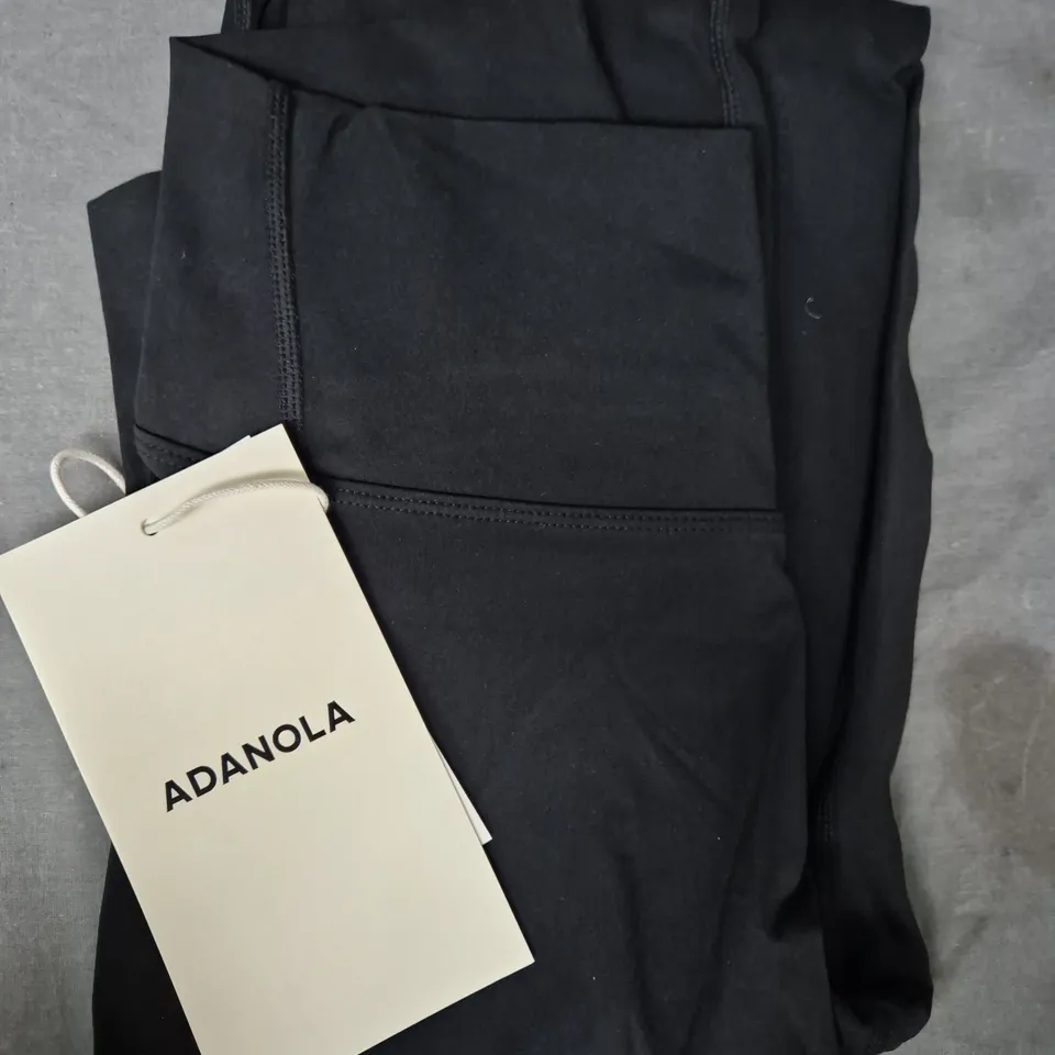 ADANOLA ULTIMATE POCKET LEGGINGS IN BLACK SIZE MEDIUM