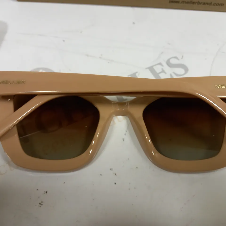 MELLER AZ3-BAILEYSSAND 221020 CAT 2 SUNGLASSES 