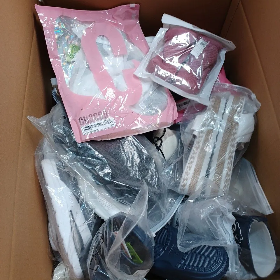 BOX TO CONTAIN APPROX 20 X PAIRS OF ASSORTED SHOES, BRANDS INCLUDE DISNEY, FLY FLOT & TOPSHOP ETC