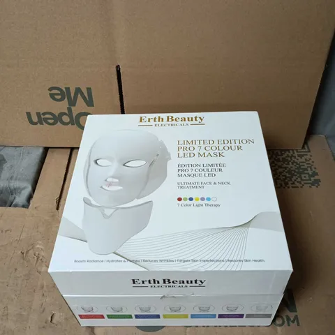 ERTH BEAUTY ELECTRICALS LIMITED EDITION PRO 7 COLOUR LED MASK BOXED
