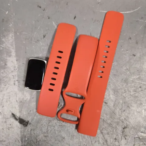 BOXED FITBIT CHARGE 6 FITNESS TRACKING WATCH