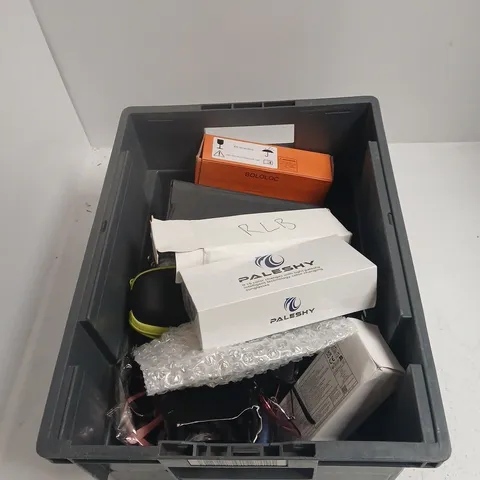 TOTE OF APPROXIMATELY 15 ASSORTED GLASSES/SUNGLASSES TO INCLUDE: WNP SUNGLASSES 