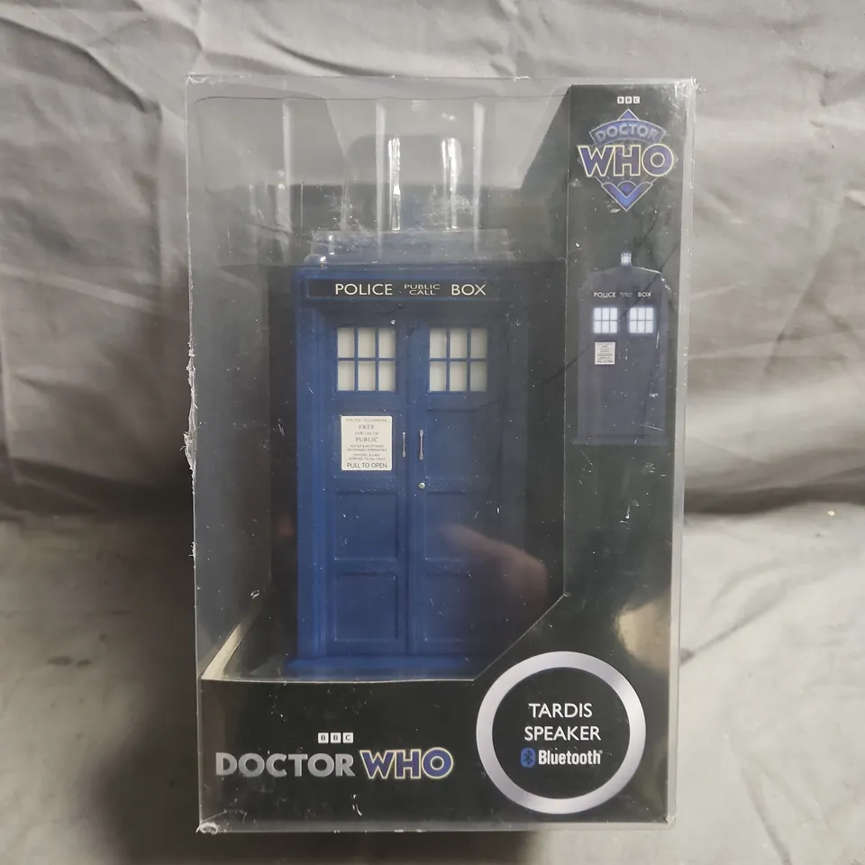 DOCTOR WHO BLUETOOTH TARDIS SPEAKER