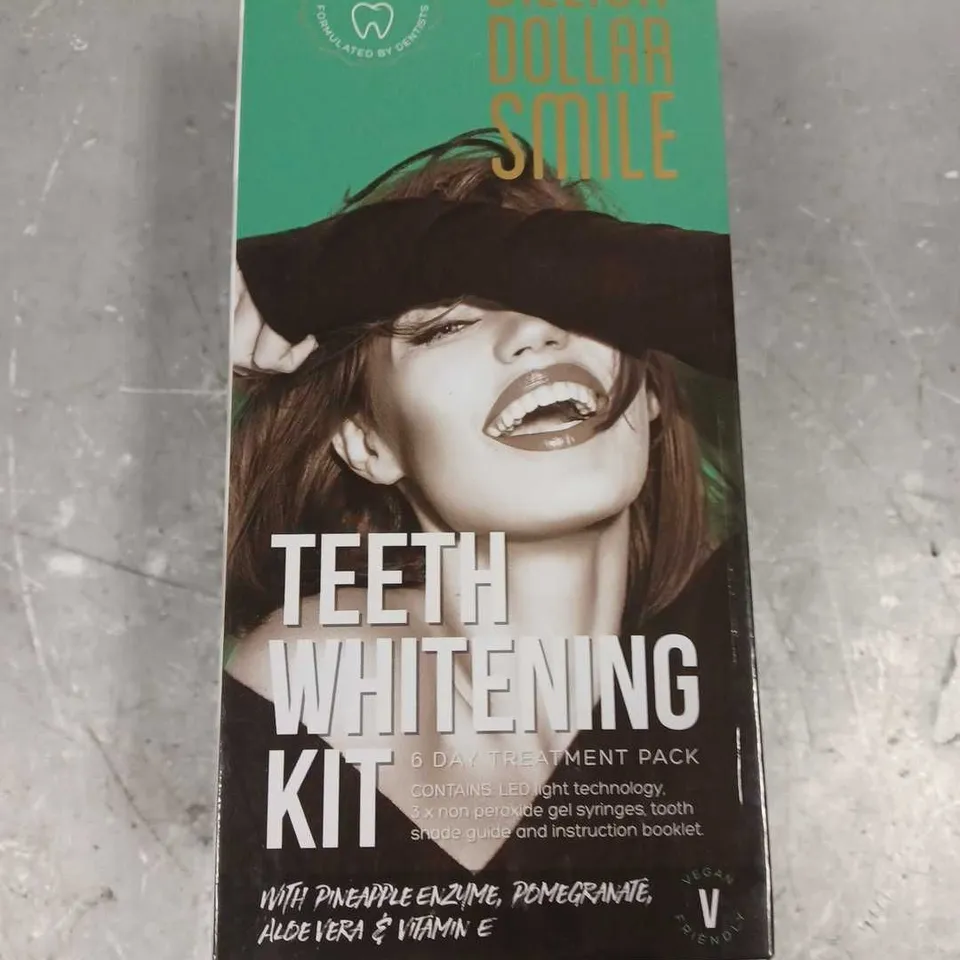 SEALED BILLION DOLLAR SMILE TEETH WHITENING KIT 6 DAY TREATMENT