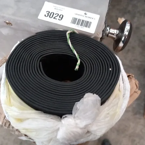 BOXED ROLL OF RUBER MATTING