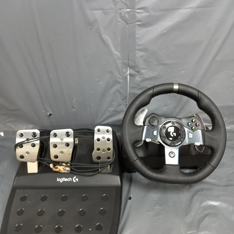 BOXED LOGITECH G G920 DRIVING FORCE RACING WHEEL BLACK
