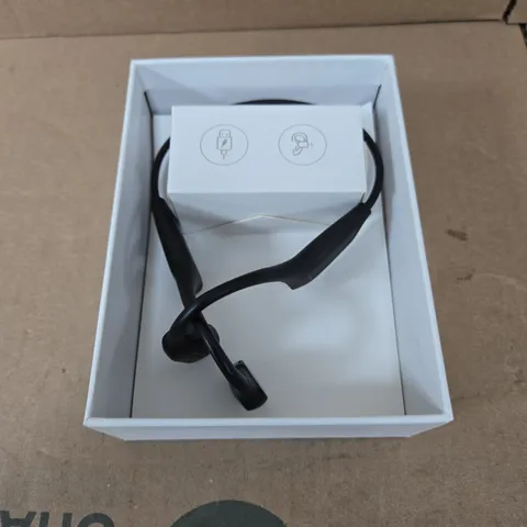 H11 WIRELESS HEADPHONES