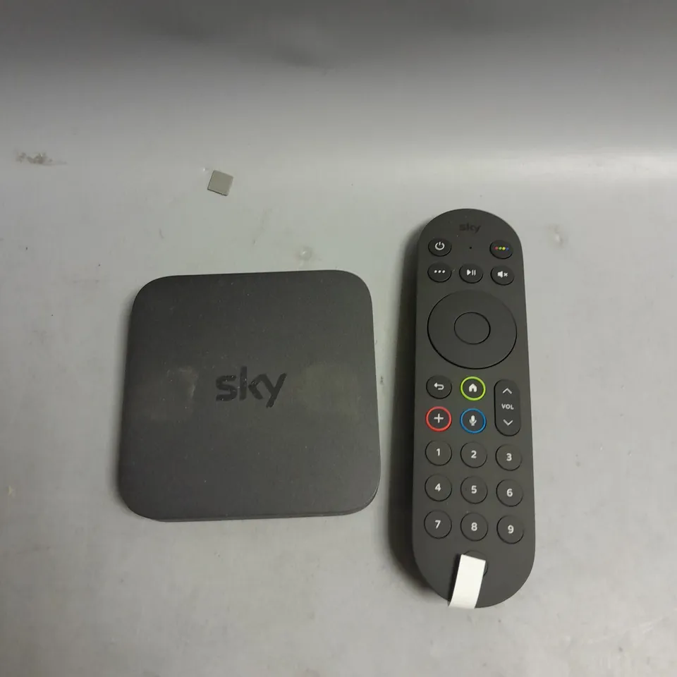 BOXED SKY STREAMING BOX WITH REMOTE CONTROL AND ACCESSORIES