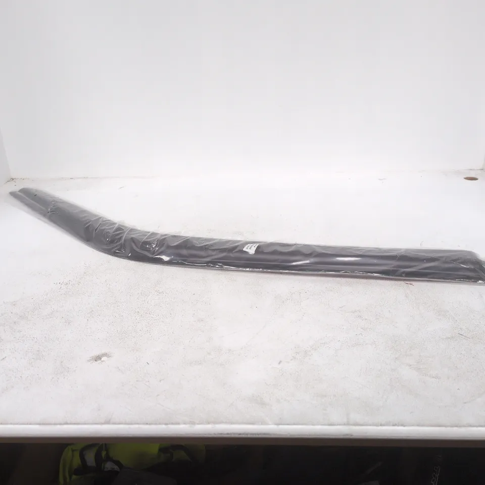 SPRINTER WIPER BLADE (06-22) – FRONT/REAR – 3122