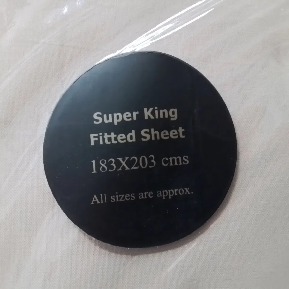 BRAND NEW GAVENO CAVAILIA 200 THREAD COUNT SUPER KING FITTED SHEET
