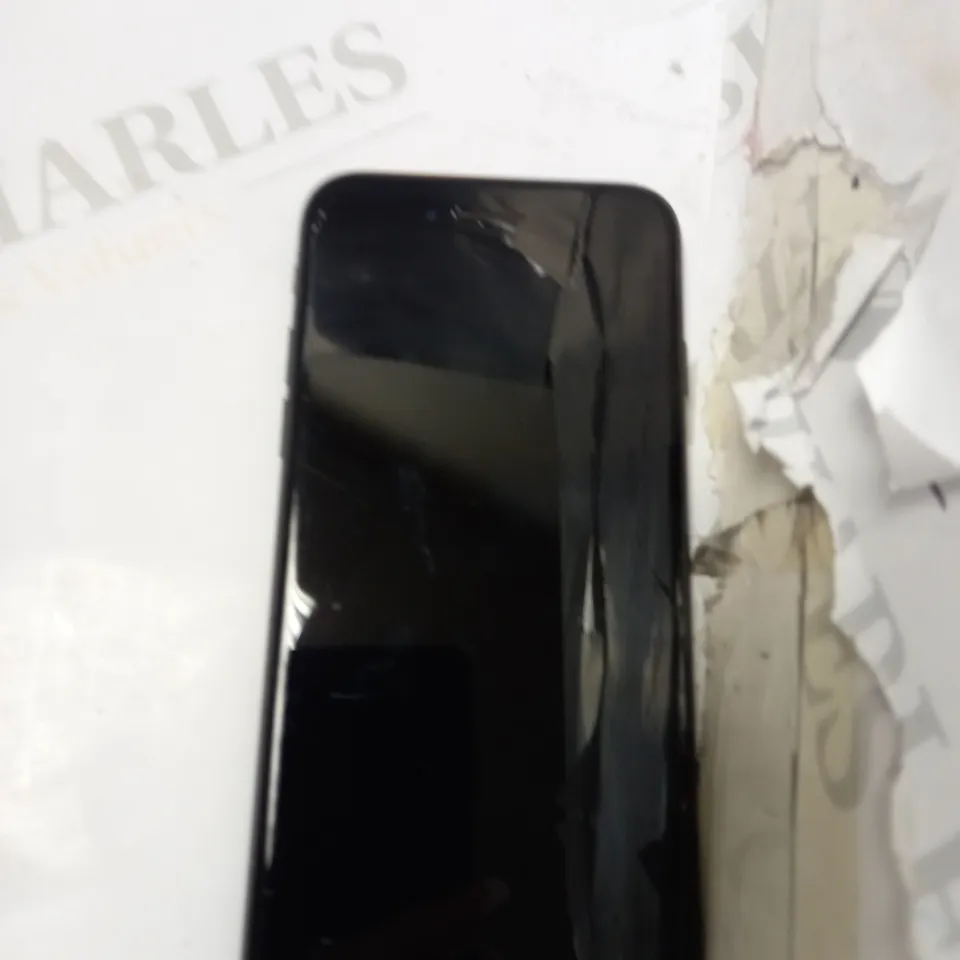 APPLE IPHONE 7 MODEL A1778