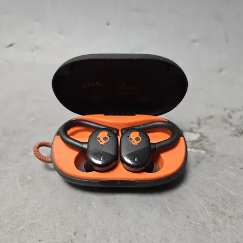 BOXED SKULL CANDY PORTABLE WIRELESS EARBUDS 