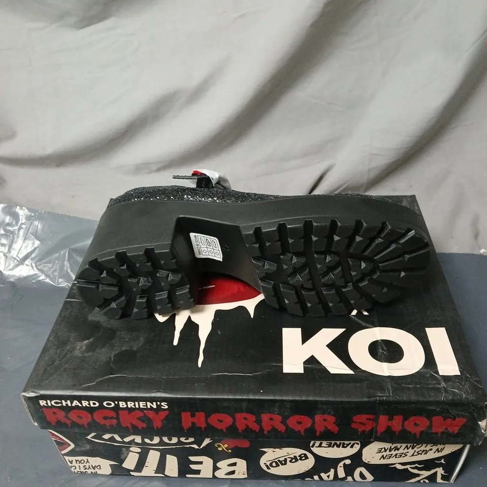 KOI BLACK GLITTER SHOES BOXED SIZE 6 ROCKY HORROR