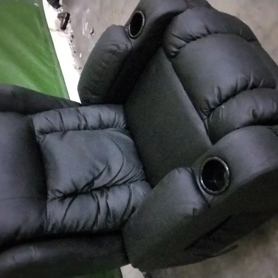 QUALITY DESIGNER BLACK LEATHER POWER RECLINER ARMCHAIR WITH CUPHOLDERS