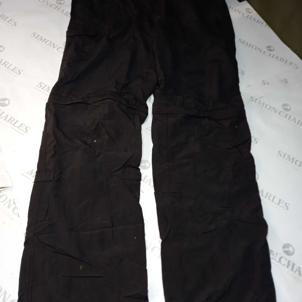 KARRIMOR ASPEN CONVERTIBLE OUTDOOR PANTS IN BLACK - MEDIUM