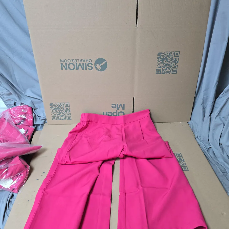 DANNI MINOGUE PINK TROUSERS SIZE 12