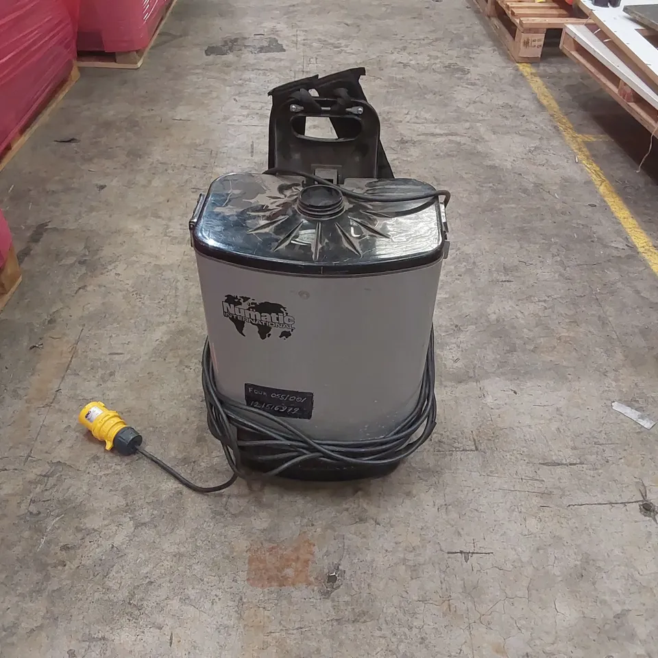 NUMATIC VACUUM BACKPACK