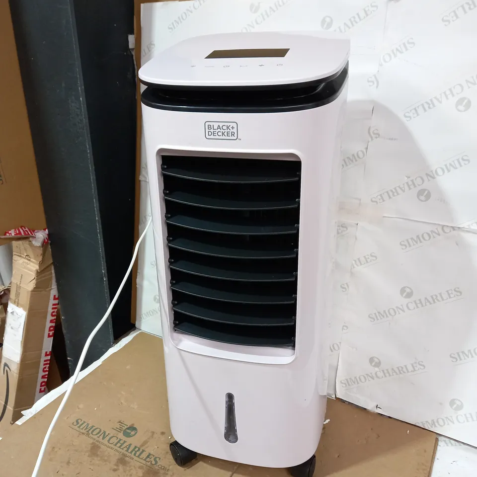 BLACK+DECKER 7 LITRE DIGITAL 2-IN-1 AIR COOLER