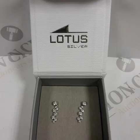 BOXED LOTUS SILVER DANGLE EARRINGS 
