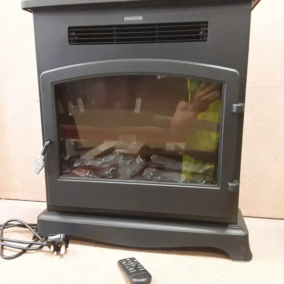 BOXED BEMODERN 2646 ELECTRIC HEATER 