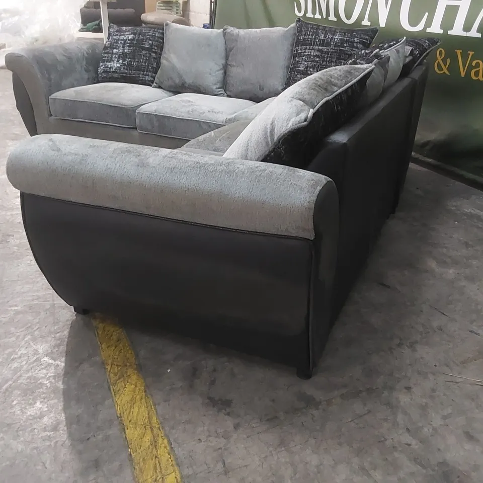QUALITY DESIGNER UPHOLSTERED CORNER SOFA - GREY & BLACK
