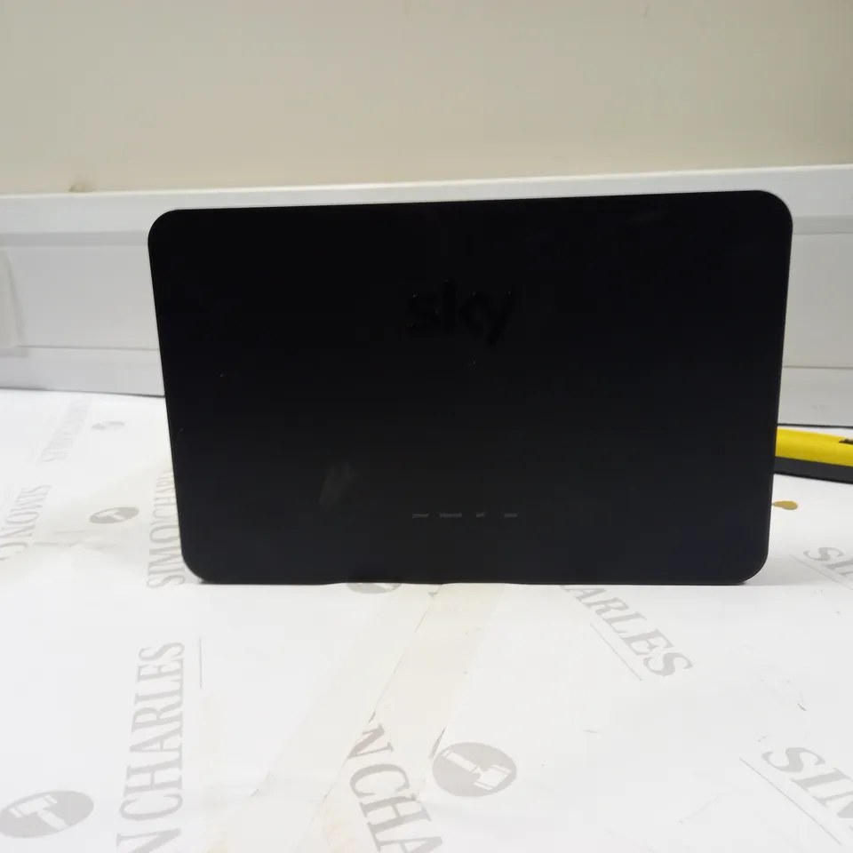 SK Q HUB 2020 MODEL
