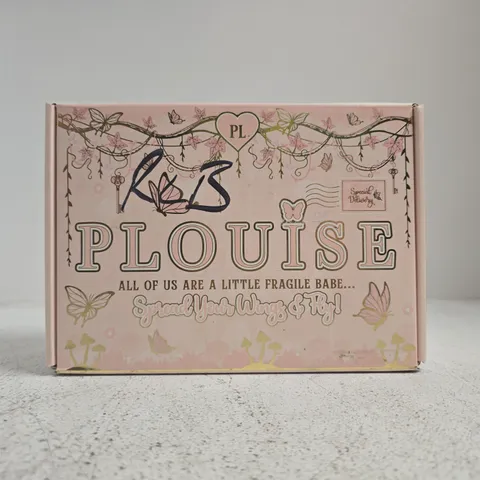 P.LOUISE MYSTERY COSMETIC BEAUTY SET