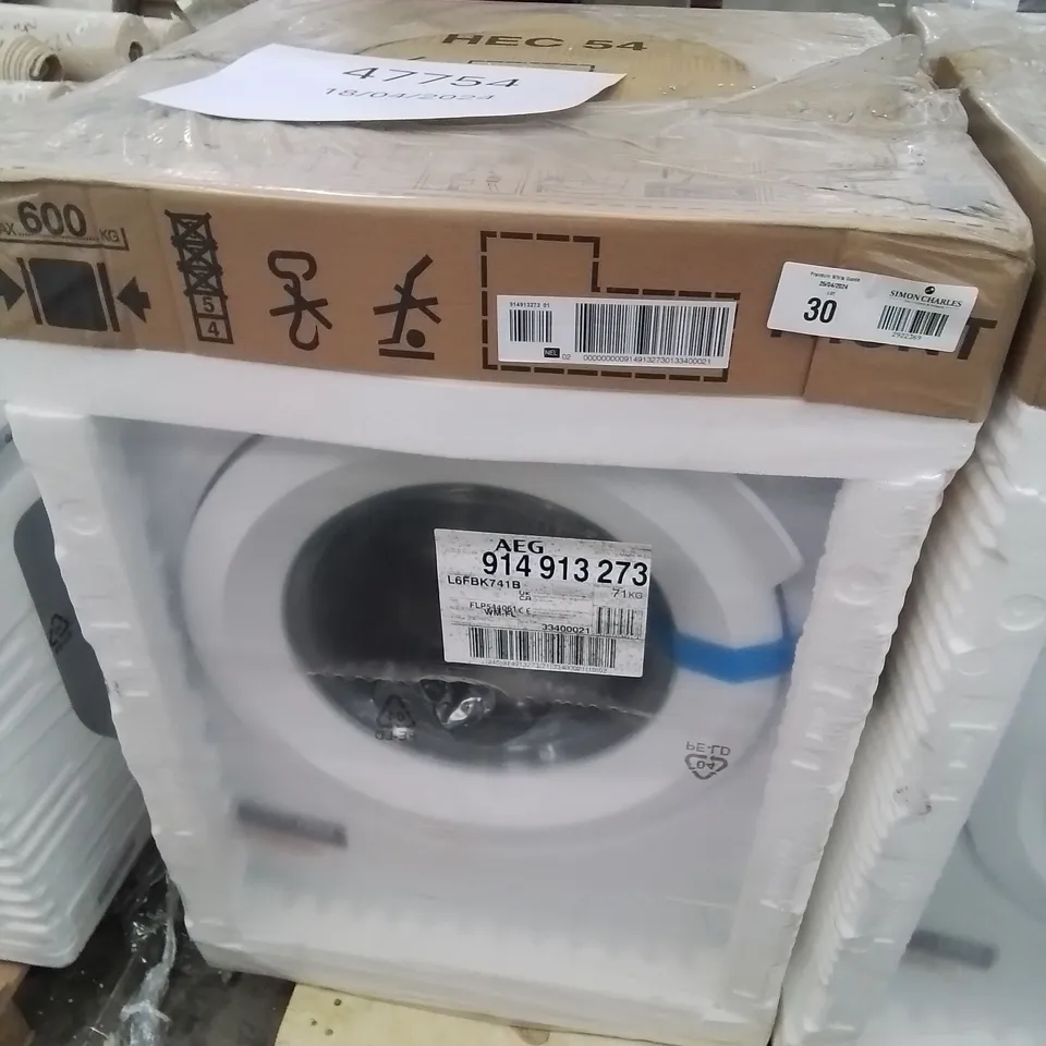 AEG 6000 SERIES PRO SENSE 7KG FREESTANDING WASHING MACHINE MODEL L6FBK741B RRP £475