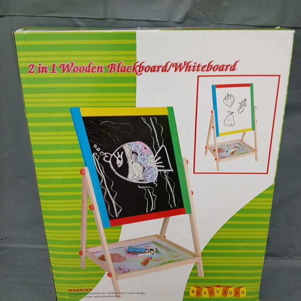 2 IN 1 WOODEN BLACKBOARD/WHITEBOARD