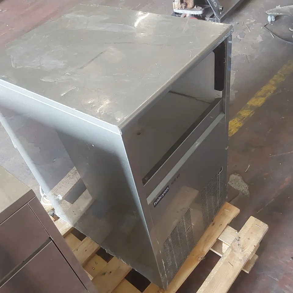 HALCYON 60A (IT-UK) R290 COMMERCIAL ICE MACHINE