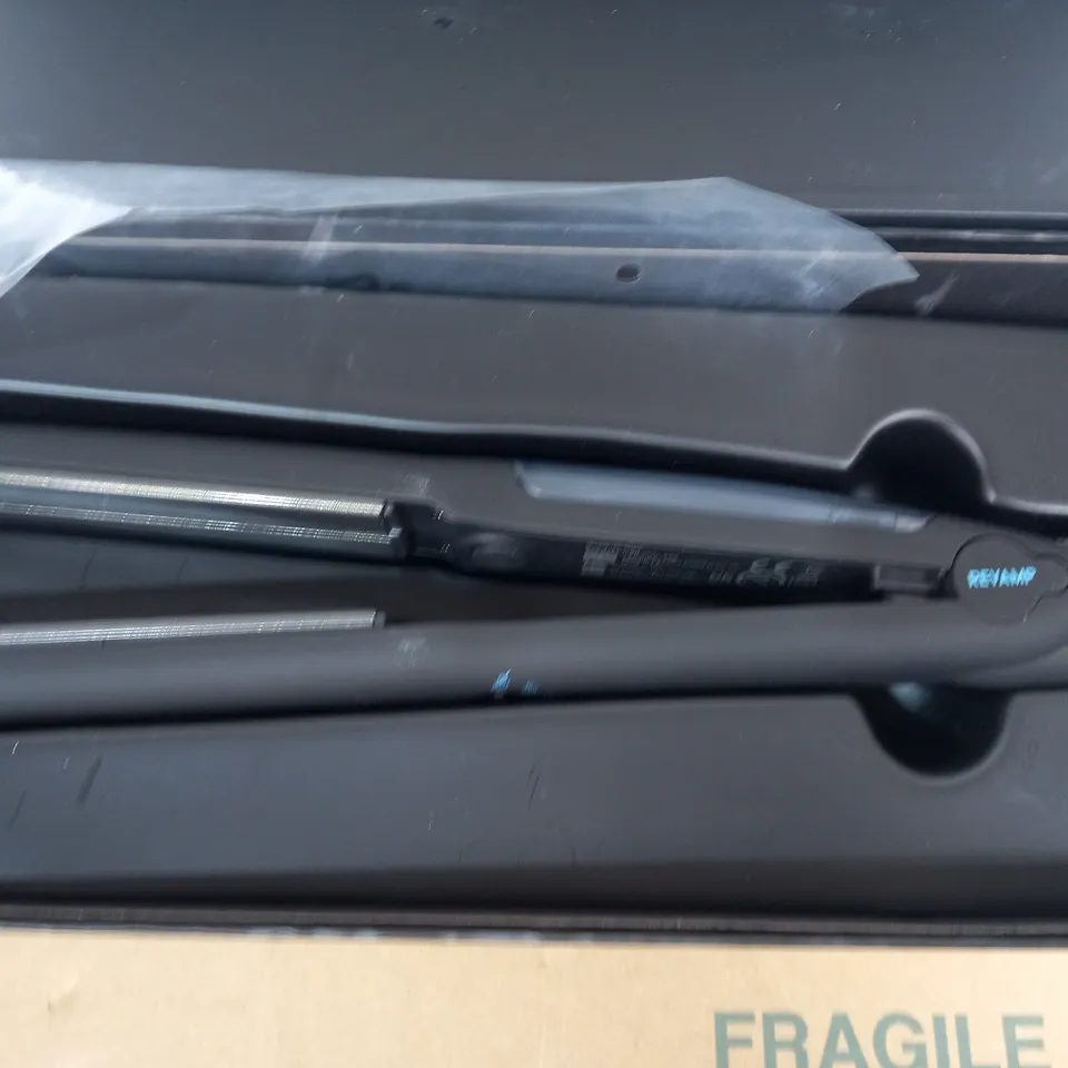 REVAMP PROGLOSS STEAMCARE HAIR STRAIGHTENER  RRP £120