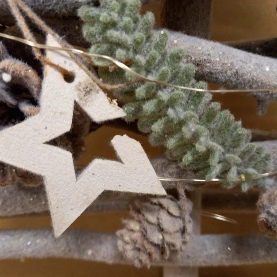 LIT WOOD EFFECT FROSTY TABLE TOP TREE RRP £21.99