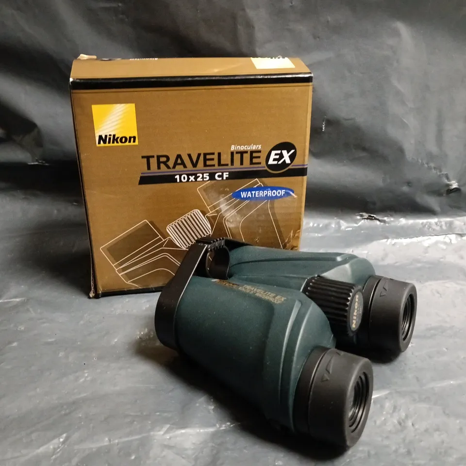 NIKON TRAVELITE EX BINOCULARS