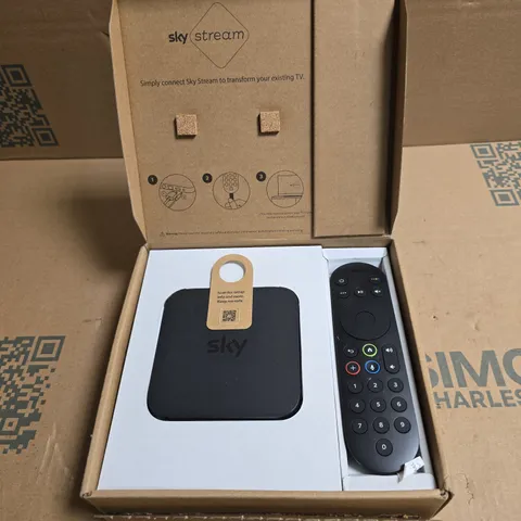 SKY STREAM MEDIA STREAMING BOX WITH REMOTE β BOXED