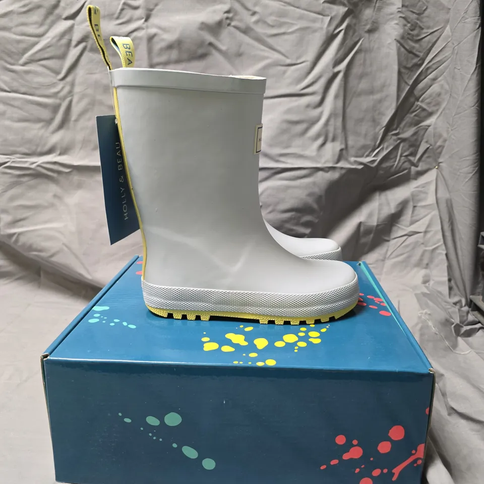 Holly & Beau Light Blue Rain Boots, Child's UK 10 (EU 28 / US 11)