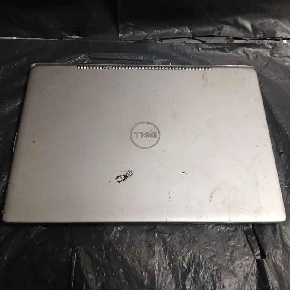 DELL XPS LAPTOP – SILVER - MODEL UNSPECIFIED