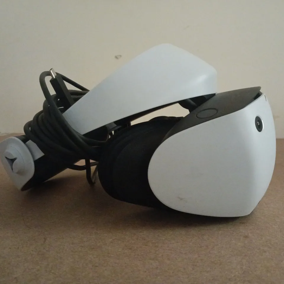 SONY PLAYSTATION VR2 - HEADSET ONLY