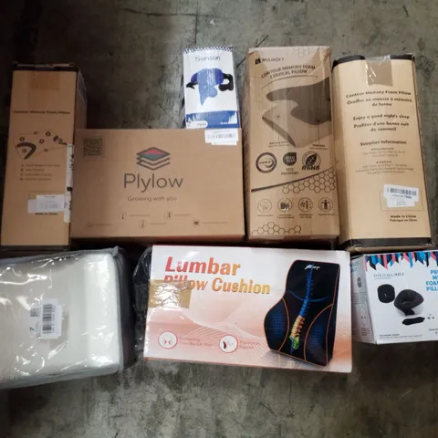 PALLET CONTAINING ASSORTED PILLOWS & CUSHIONS