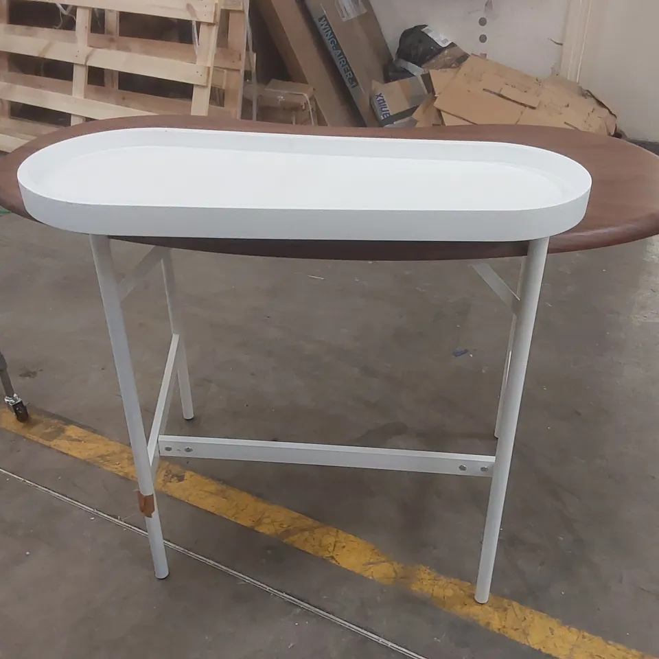 FLOW DRESSING TABLE WITH SIDE SHELF