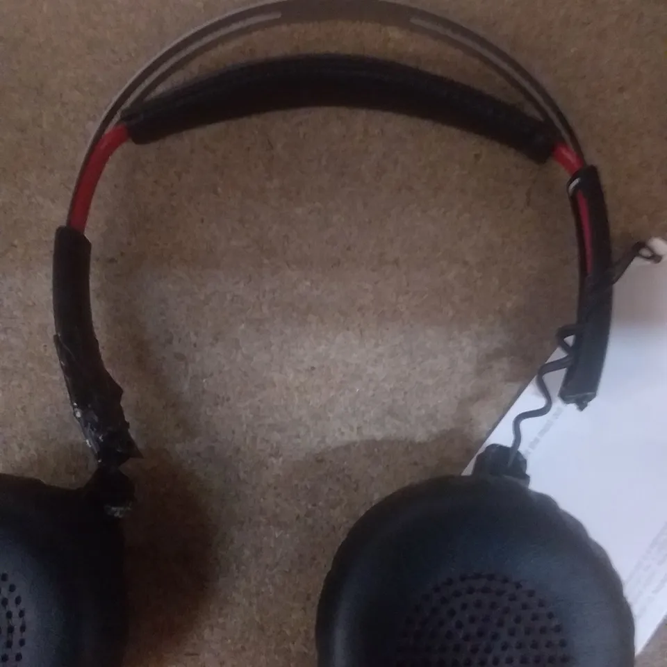 PLANTRONICS ON-EAR HEADSET